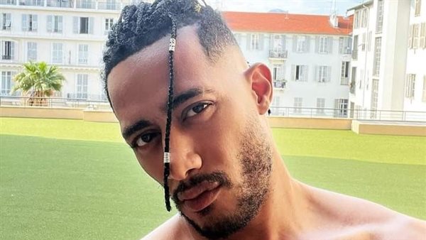 محمد رمضان بالضفائر