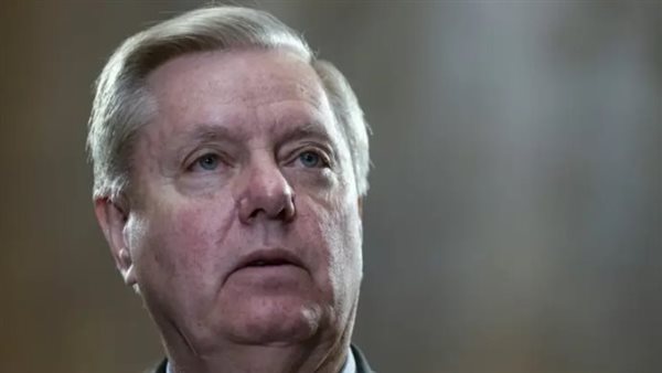 السيناتور الأميركي