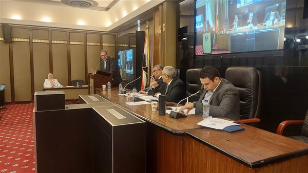 اجتماع لجنة الخطة