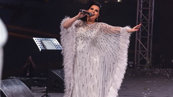 ديانا كرزون