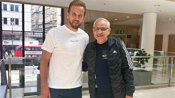 أحمد السبكي وهاري