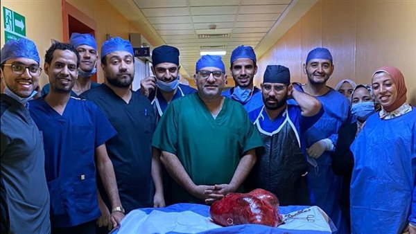 فريق طبي بـجامعة