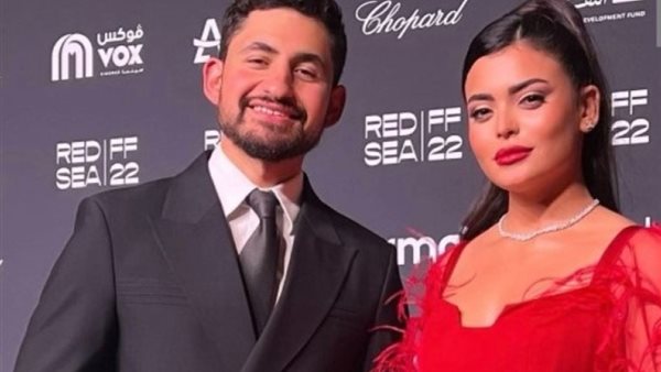 أسماء جلال وأمير