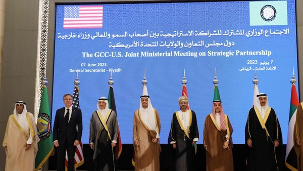 اجتماع وزراء خارجية