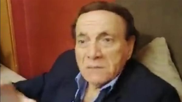 شبيه عادل إمام