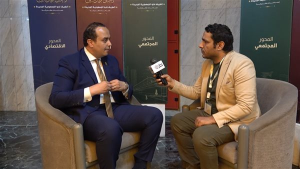 د. أحمد السبكى خلال