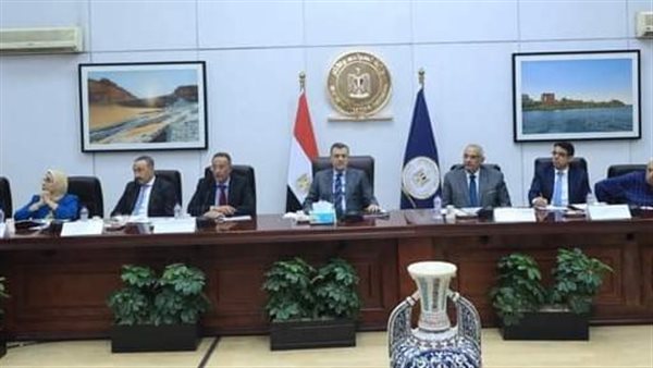 اجتماع وزارة الآثار