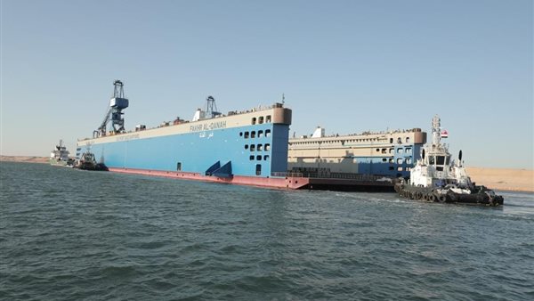 قناة السويس