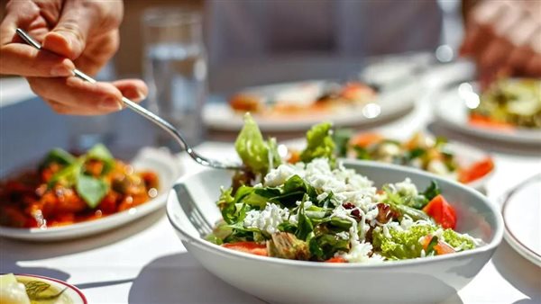 تناول الطعام 