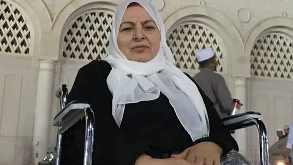 والدة حمادة هلال