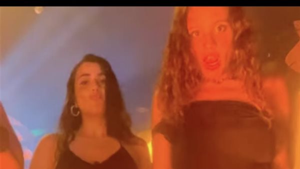 جنا عمرو دياب