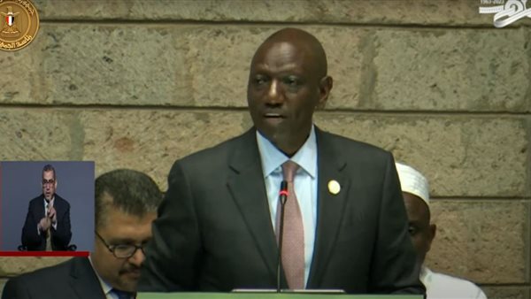 رئيس كينيا  ويليام