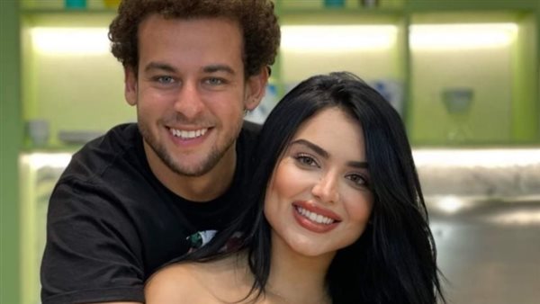 دالا المهندس وزوجها