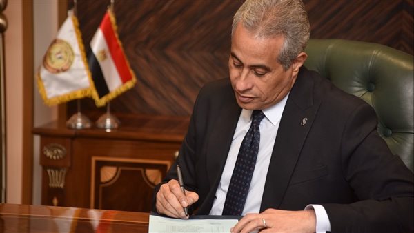 وزير العمل 