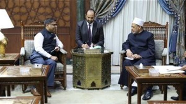 شيخ الأزهر ومستشار