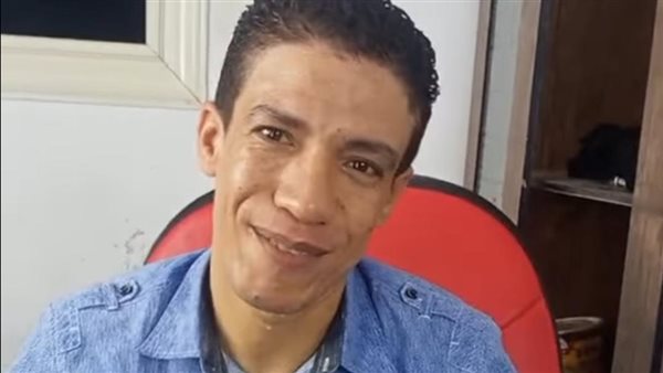 عامل النظافة