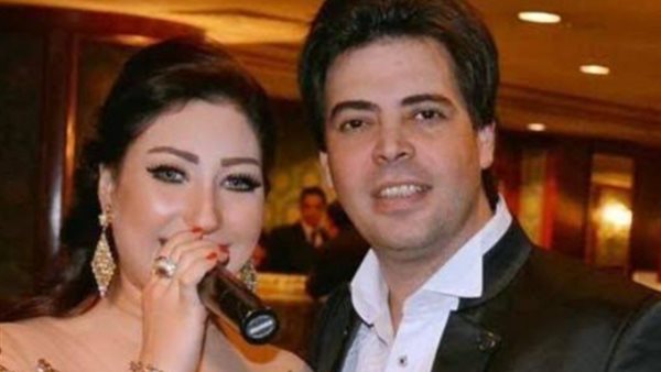 بوسي وطليقها _ أرشيفية