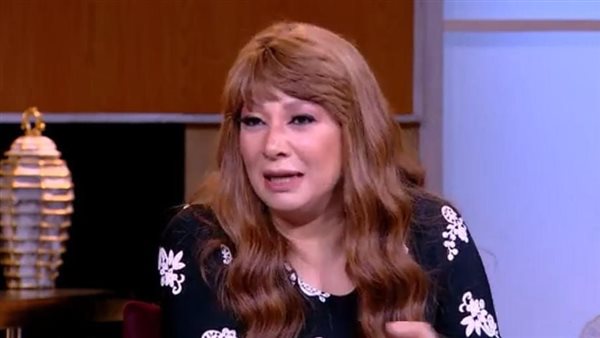 الفنانة انتصار