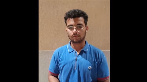 طالب الثانوية العامة