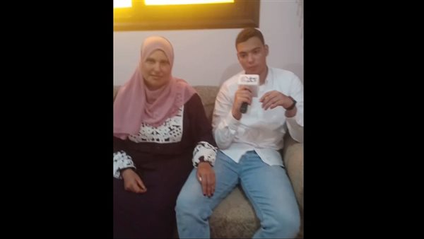 طالبة الثانوية العامة