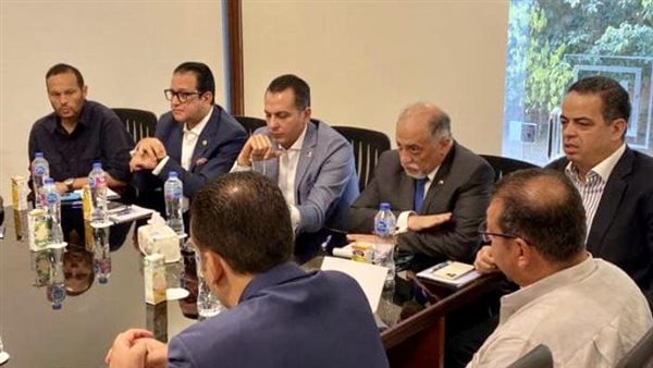 اجتماع الأمانة المركزية