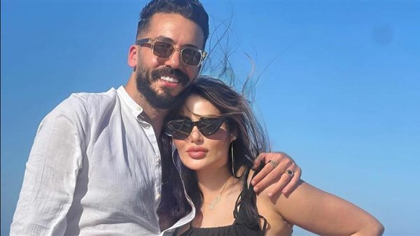 ندى الكامل وزوجها