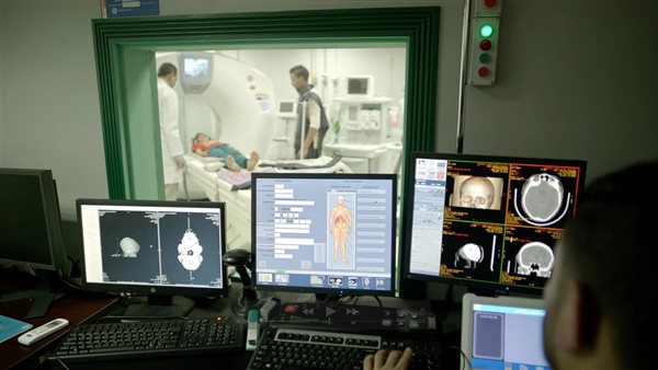 بيت الزكاة يقدم خدمات