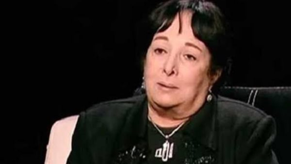 سميرة عبد العزيز