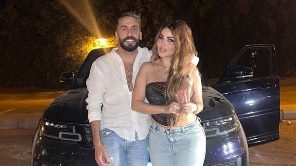 أحمد خالد وندى الكامل