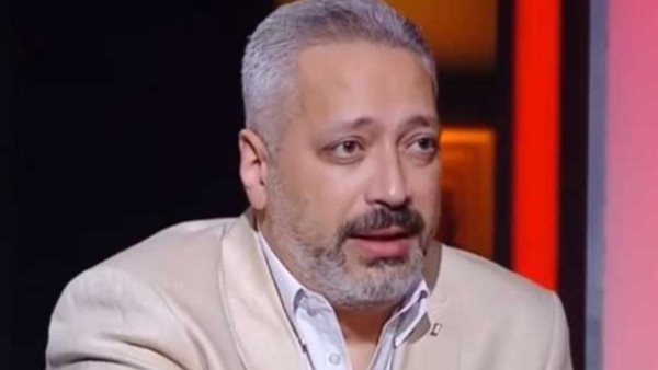 الإعلامي تامر أمين