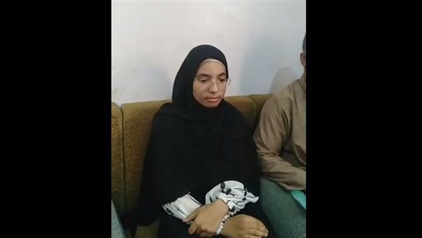 طالبة الثانوية العامة