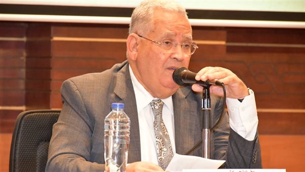 الدكتور عبد الله