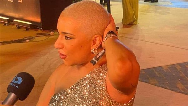 اسما شريف منير 