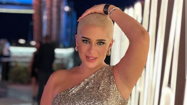 أسما شريف منير 