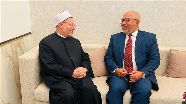 مفتي الجمهورية يلتقي