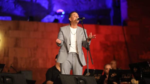 مدحت صالح _ أرشيفية