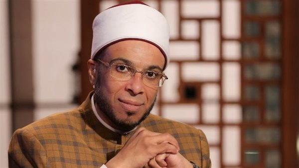 هل يجوز للرجل الأجنبي