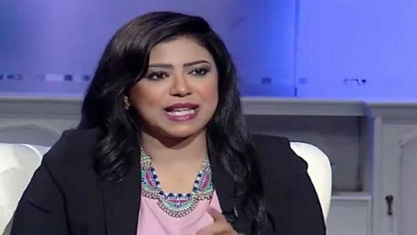 الناقدة دعاء حلمي