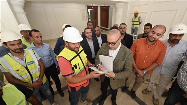 وزير الإسكان