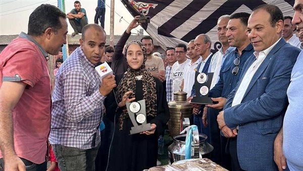 تكريم الأوائل 