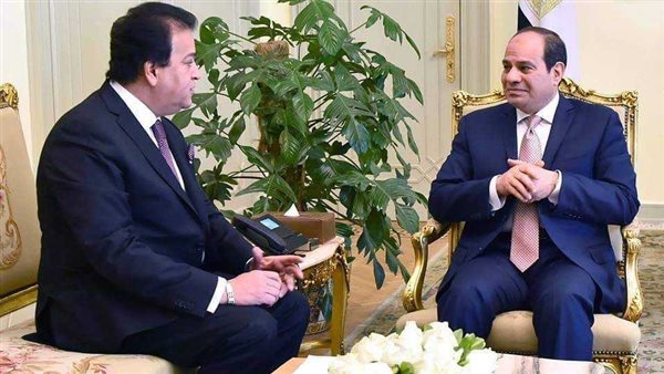 الرئيس السيسي ووزير