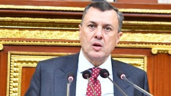 وزير السياحة 