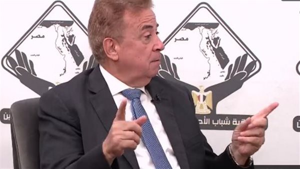 الدكتور نور ندا أستاذ