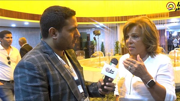 السفيرة مشيرة خطاب