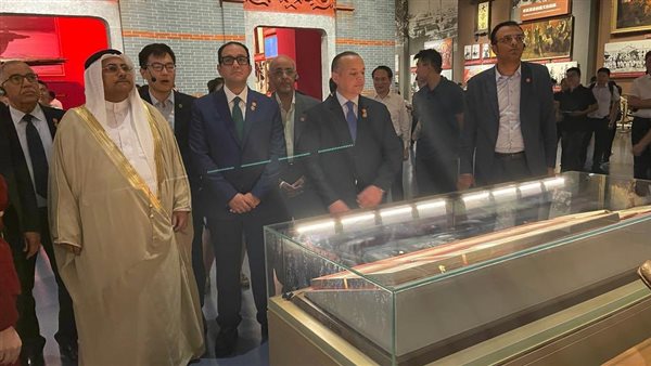 وفد من البرلمان العربي