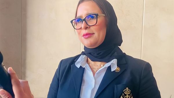  نيفين الكاتب