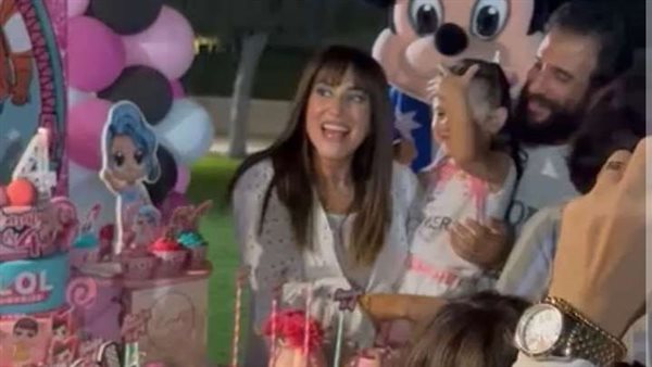 حنان مطاوع وابنتها