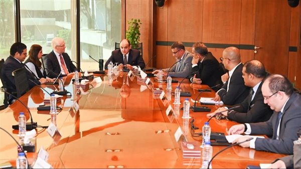 وزير الصناعة والتجارة