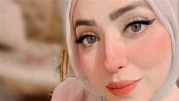 فتاة بورسعيد