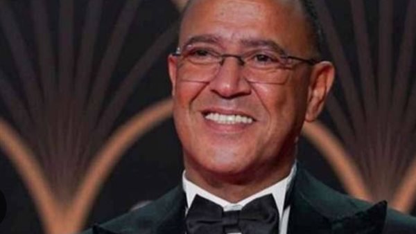 أشرف عبد الباقي 